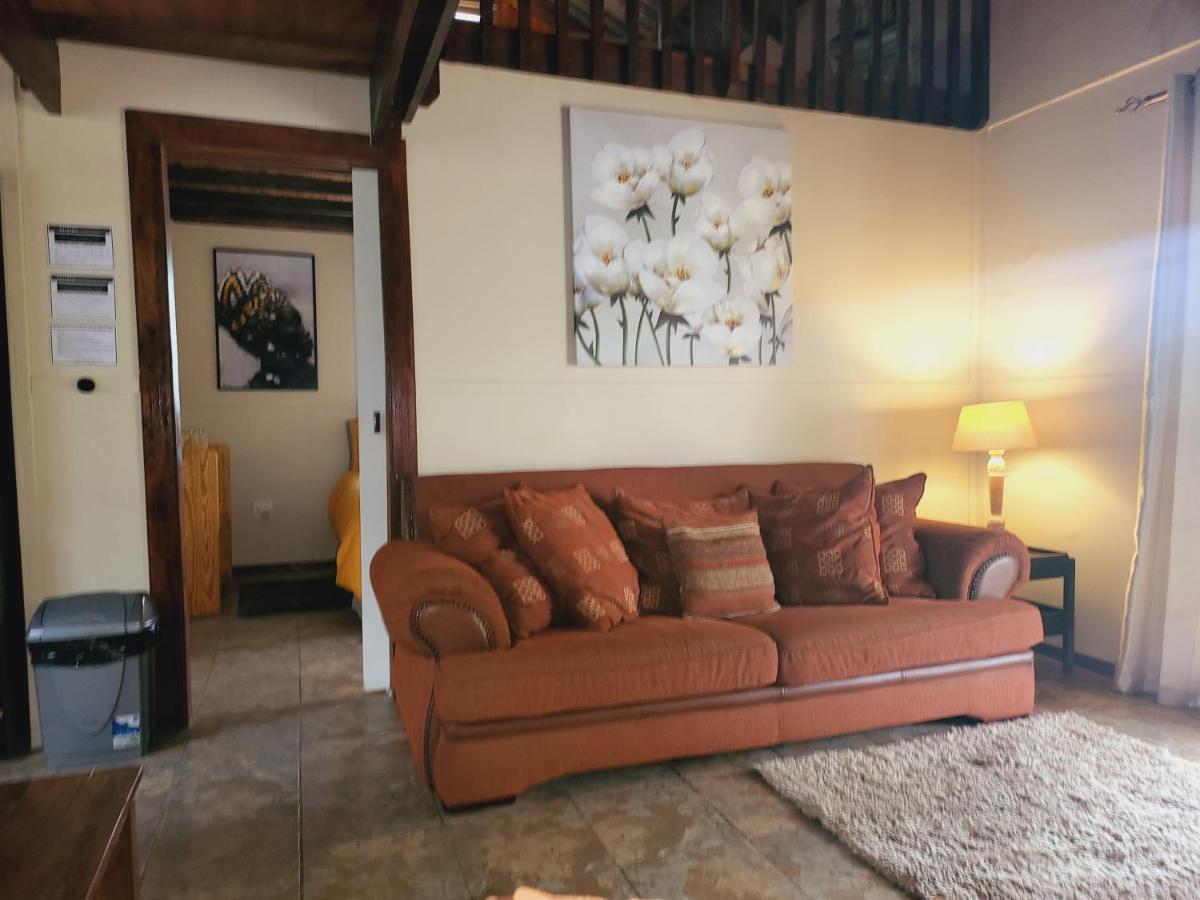 קלאנוויליאם Rosenhof Cabins מראה חיצוני תמונה