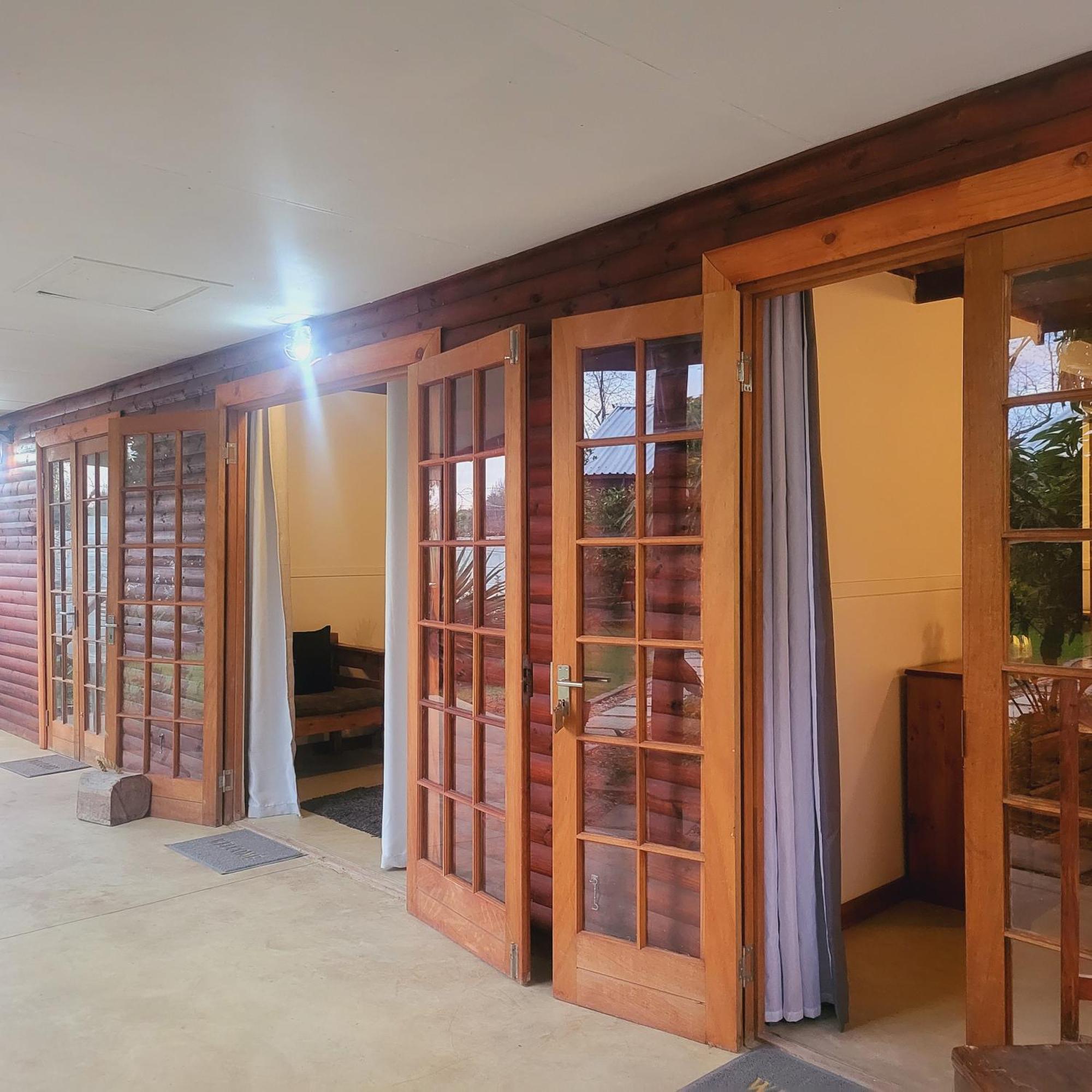 קלאנוויליאם Rosenhof Cabins חדר תמונה